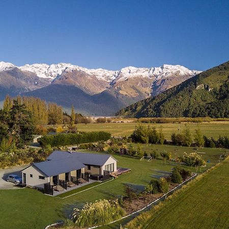 Glenorchy Peaks Bed And Breakfast Exterior photo