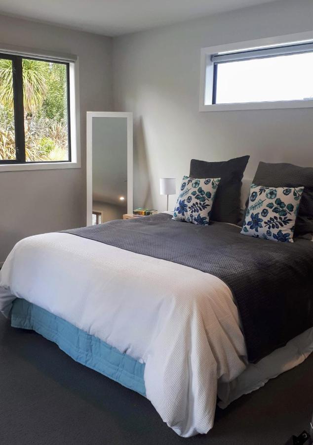 Glenorchy Peaks Bed And Breakfast Exterior photo